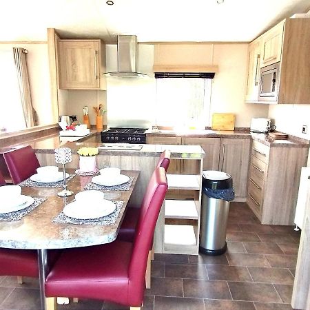 Sand Le Mere Holiday Village Caravan Hire Tunstall (East Riding of Yorkshire) Exterior foto
